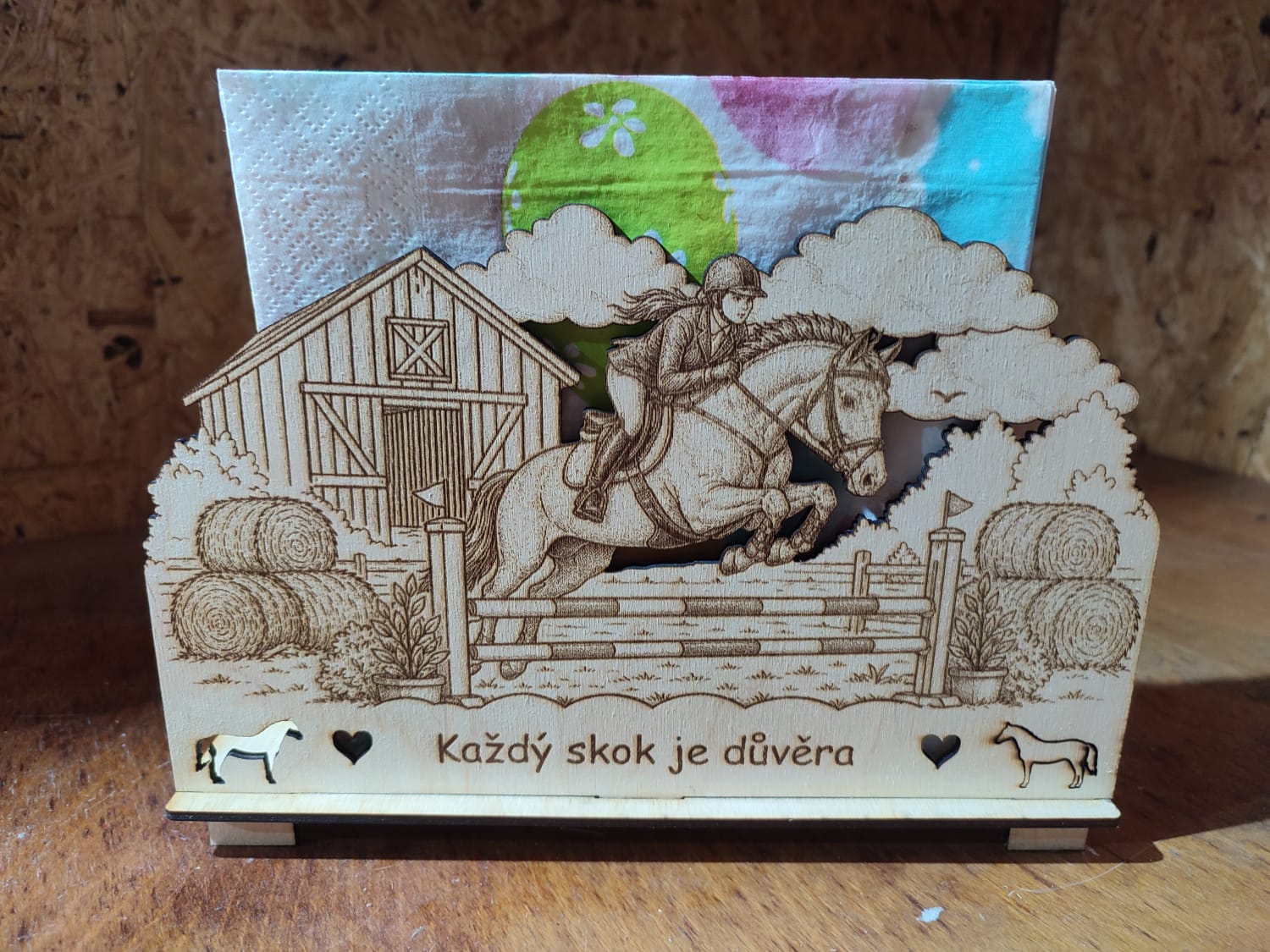 Držák na ubrousky - koně